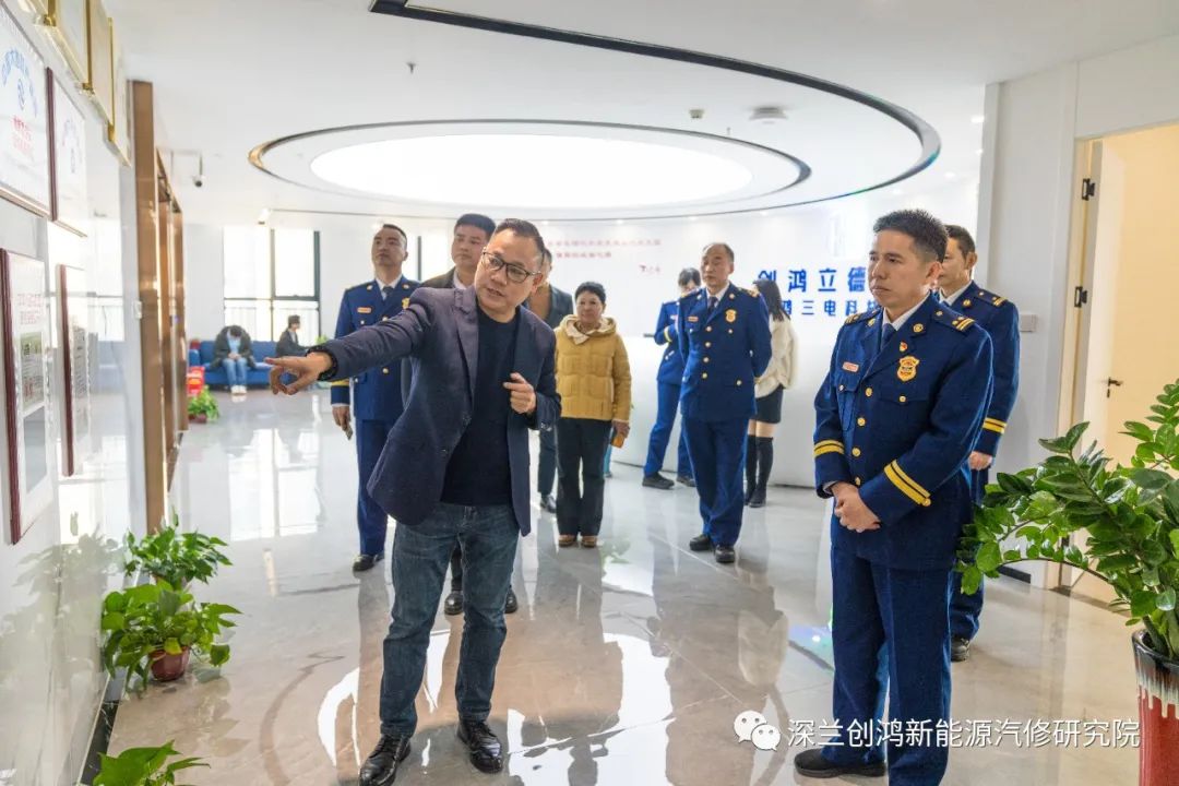 ABUIABACGAAglvOcrQYo-ILt0AIwuAg40AU 图片